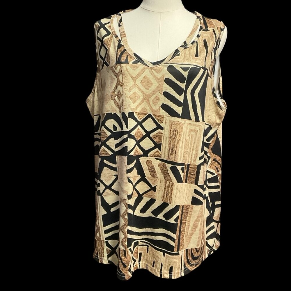 👗5/$25 - Tan Tribal Print Sleeveless Top w/ Neckline Detail
